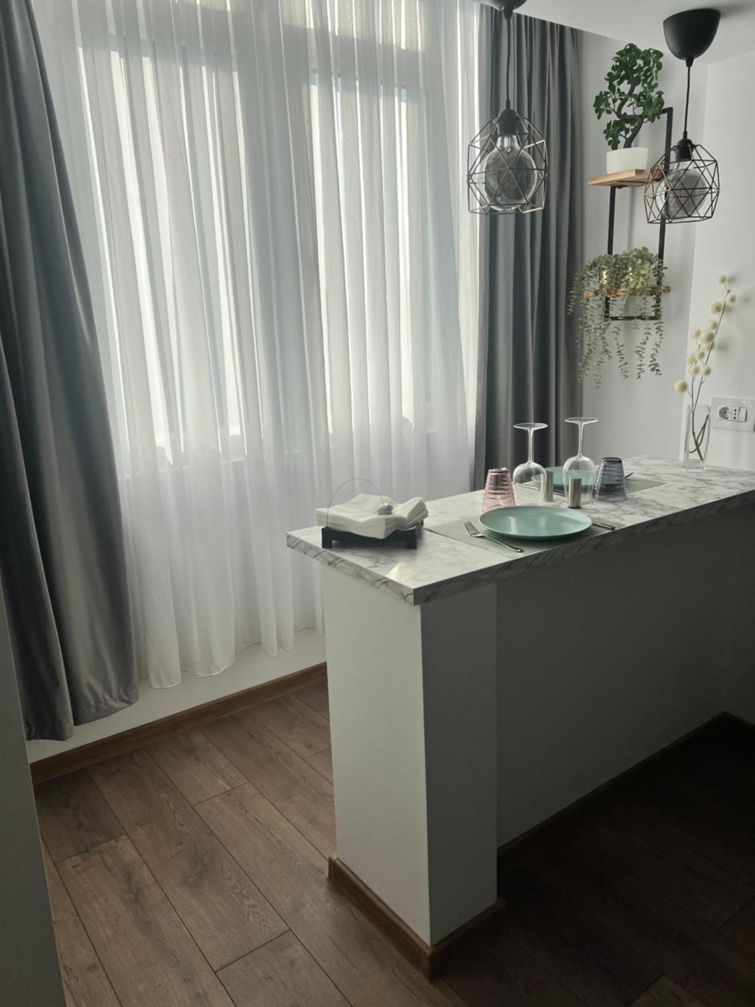 Style Central Uniri บูคาเรสต์ ภายนอก รูปภาพ